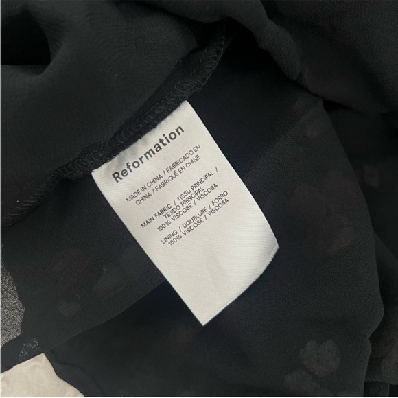 Reformation dress - Picture 7 of 8